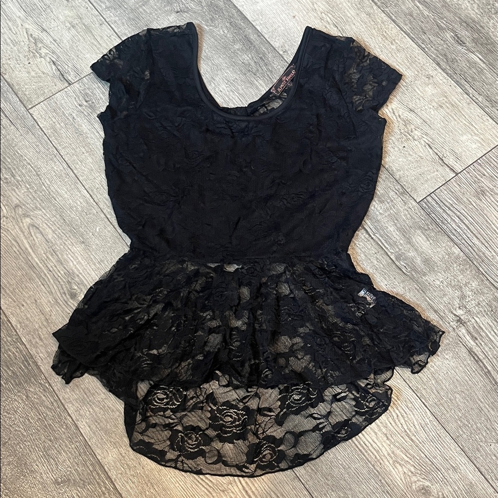 Almost Famous‎ Womens Large Black Lace Blouse Round Neck Short Sleeves